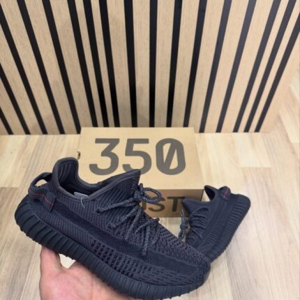 Adidas Yeezy Boost 350 V2 – Exclusive Streetwear Sneakers