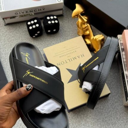 Giuseppe Zanotti Design Crossing