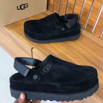 UGG Goldenstar Clog – Premium Comfort & Style
