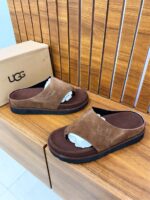 UGG Fluffita Platform Thong Sandals | JinsoLegacy