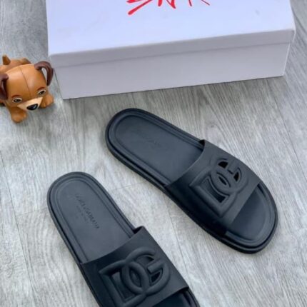 Dolce & Gabbana DG-Cutout Rubber Slides - Black Pool