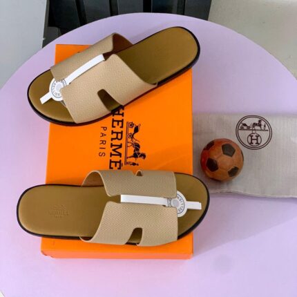 Hermès Izmir Men’s Leather Sandals