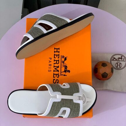 Hermès Izmir Men’s Sandals in Green Canvas with White Leather Trim