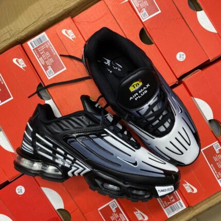 Nike Air Max Plus “TN” Sneakers
