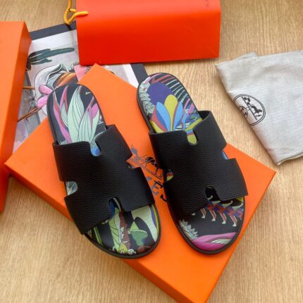 Hermès Oran Sandals with Vibrant Patterned Insole