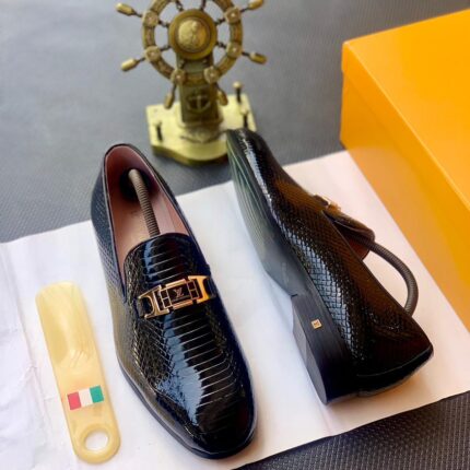 Men’s Black Glossy Leather Slip-On Loafers