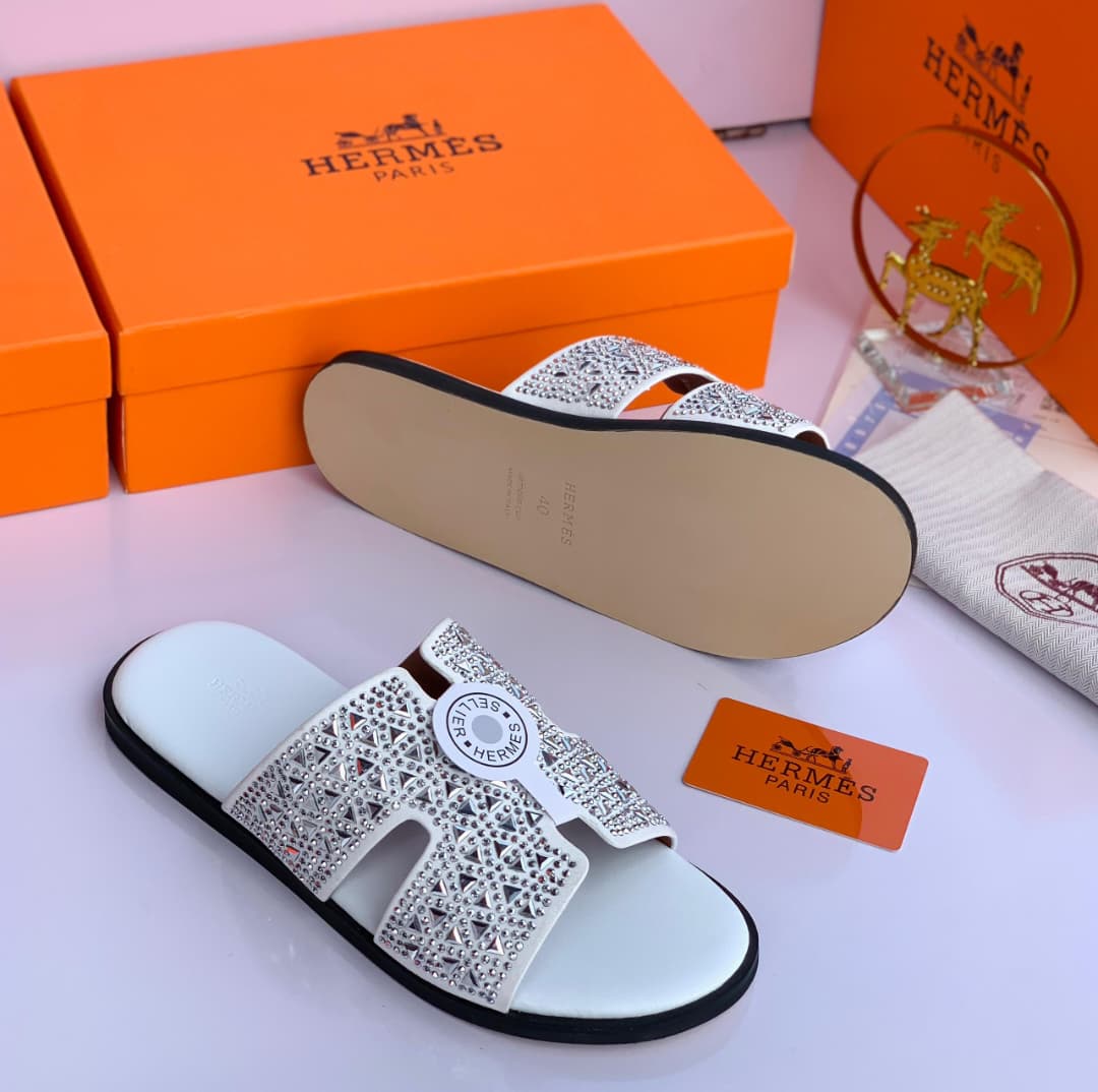 Oran Crystal Slides in White Leather Oran Crystal Slides in White Leather