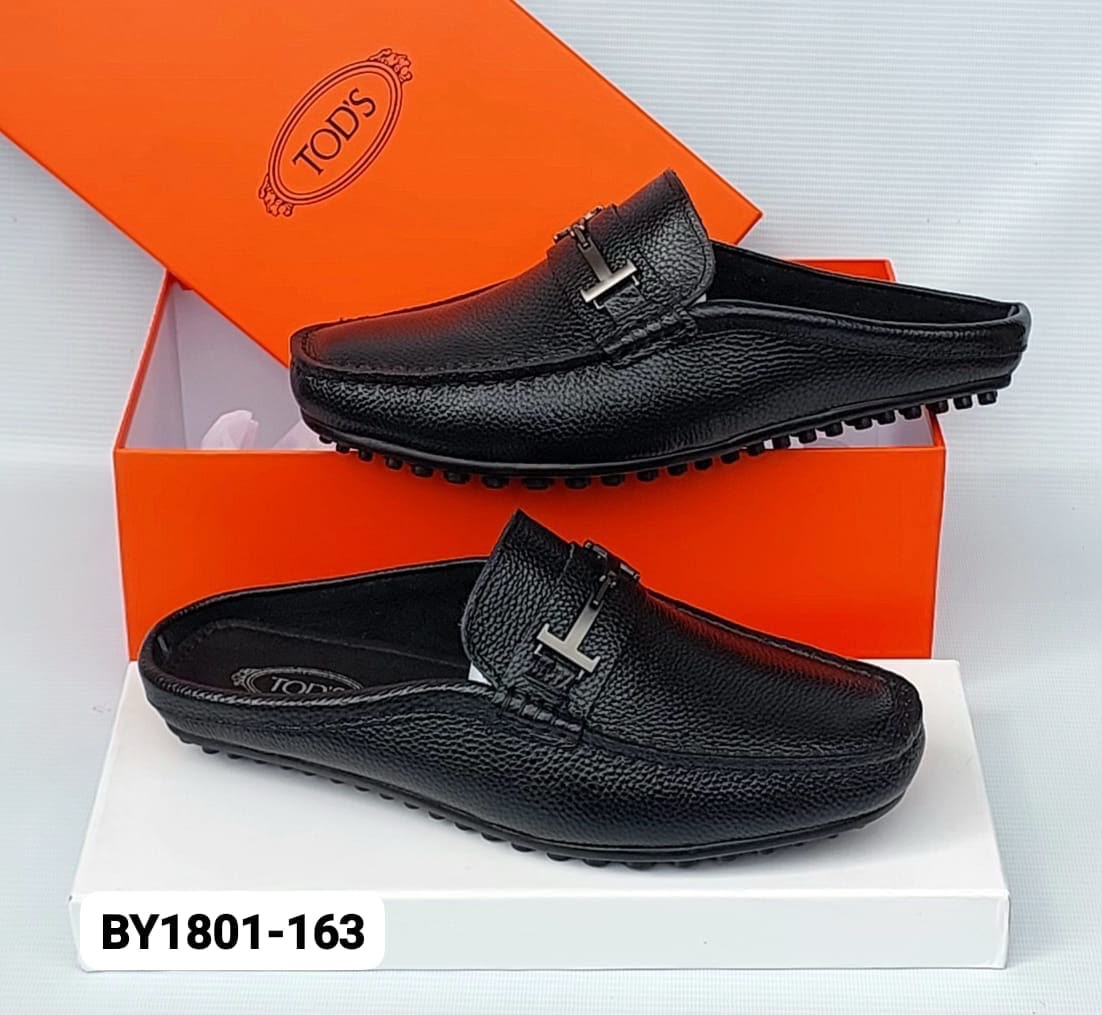 Black Pebble Leather Mules with Silver Metal Bit Black Pebble Leather Mules with Silver Metal Bit