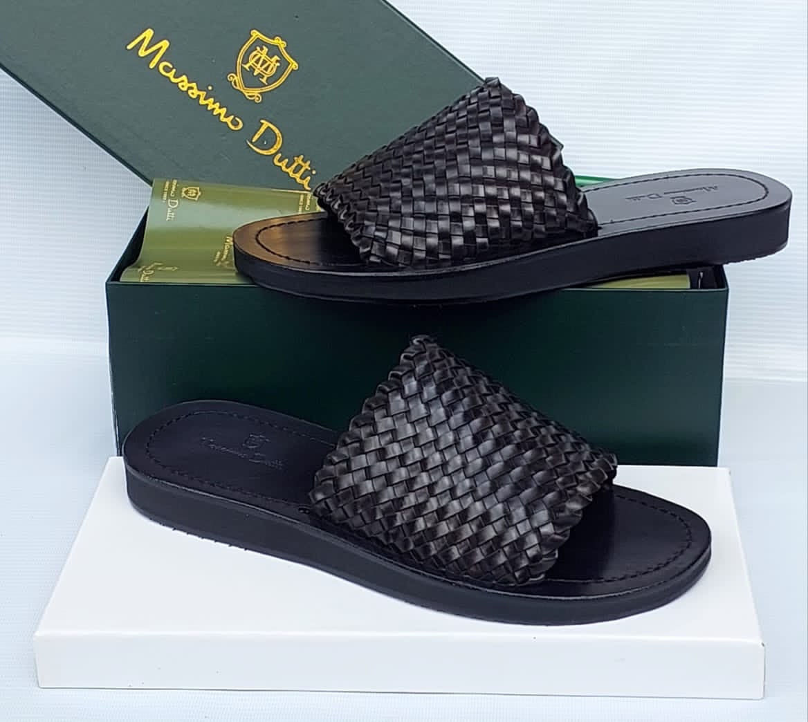 Massimo Dutti Men’s Black Woven Leather Slides Massimo Dutti Men’s Black Woven Leather Slides