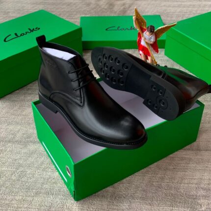 Men’s Brown Leather Lace-Up Boots