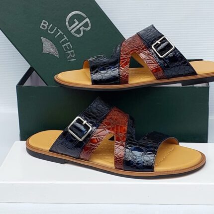 Men’s Crocodile-Embossed Leather Slippers with Buckle