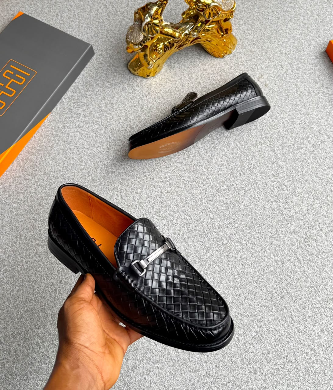 Pirabong Global Limited Black Woven Leather Shoes Pirabong Global Limited Black Woven Leather Shoes