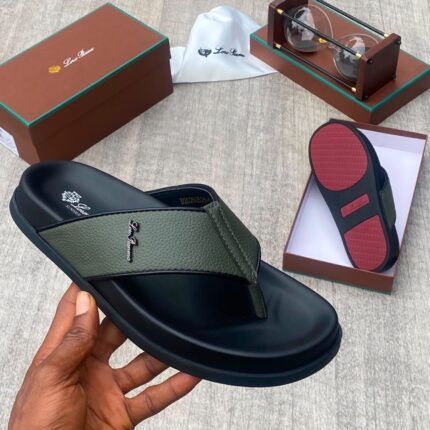 Summer Walk Black Leather Sandals