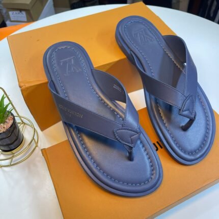 Louis Vuitton Mens Blue Leather Thong Sandals