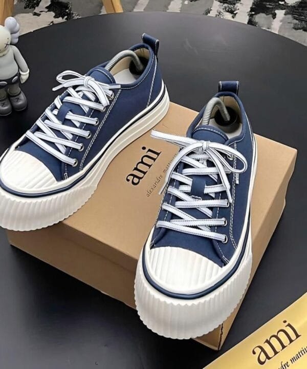 AMI Paris Mens Navy Blue Canvas Low Top Platform Sneakers AMI Paris Mens Navy Blue Canvas Low Top Platform Sneakers