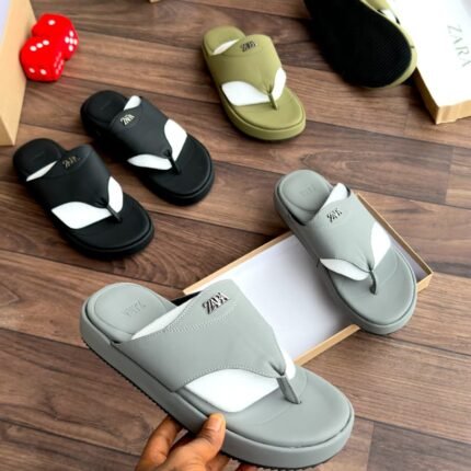 Zara Mens Gray Platform Thong Sandals Logo Strap White Toe Post